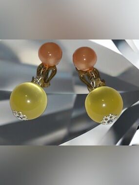 Vintage 1930s Moonglow Dangle Earrings